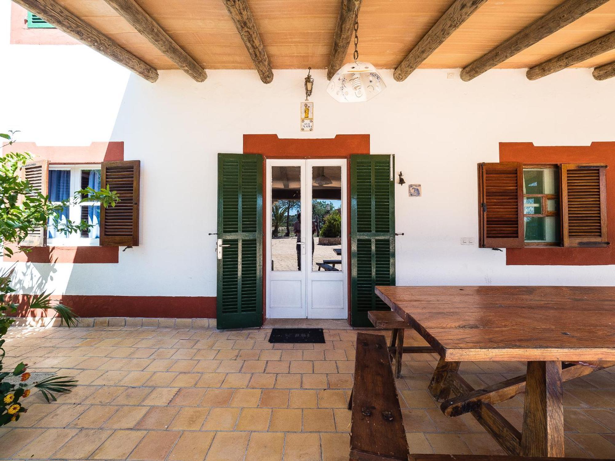 Vakantieboerderij Can Cap De Bou By Alquilair